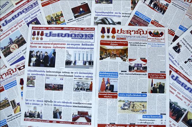 Lao press highlights Lao NA Chairman’s visit to Vietnam